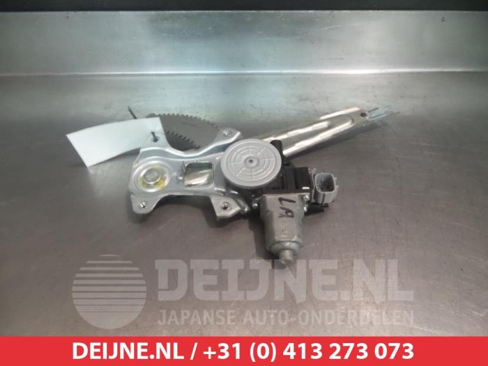 Nissan Juke Fenstermechanik 4-türig links hinten O290429