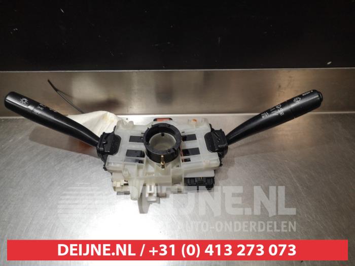 Subaru Impreza Kombischalter Lenksäule O308594