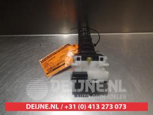 Nissan Navara Licht Schakelaar O306861 foto 3