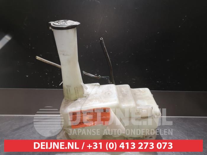 Daihatsu Gran Move Ruitensproeiertank voor O340750