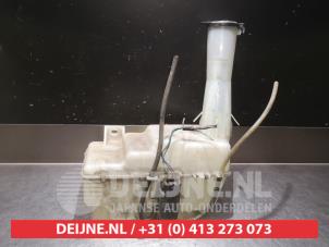 Daihatsu Gran Move Ruitensproeiertank voor O340750 foto 2