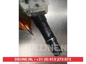 Mitsubishi Pajero Steering column stalk O308859 photo 3