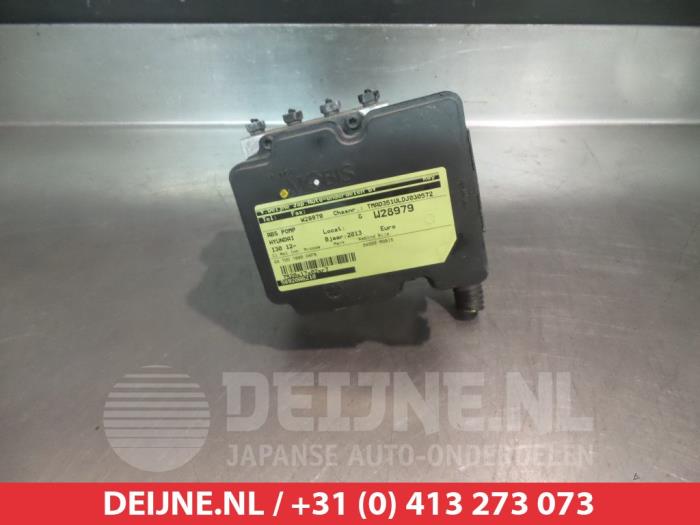 Gebruikte ABS Pomp Hyundai i30 (GDHB5) 1.6 CRDi 16V VGT Prijs € 75,00 Margeregeling aangeboden door V.Deijne Jap.Auto-onderdelen BV