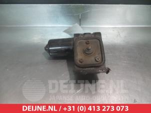 Ssang Yong Rodius Scheibenwischermotor vorne O348908 foto 2