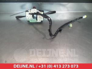 Suzuki Wagon R+ Steering column stalk O309201 photo 2