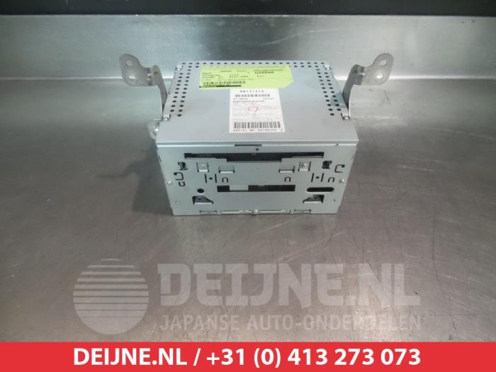 Mitsubishi Outlander Radio O313205