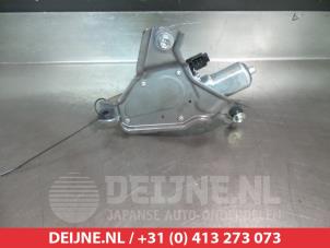 Toyota IQ Ruitenwissermotor achter O301447 foto 2