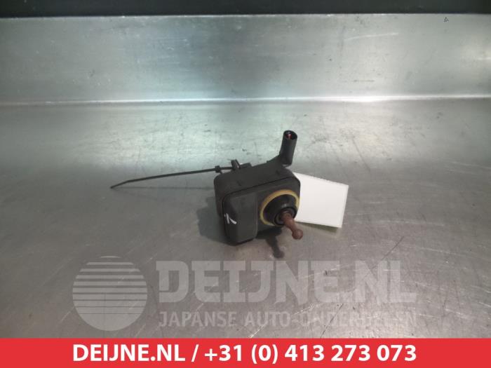 Nissan Micra Scheinwerfermotor O267520