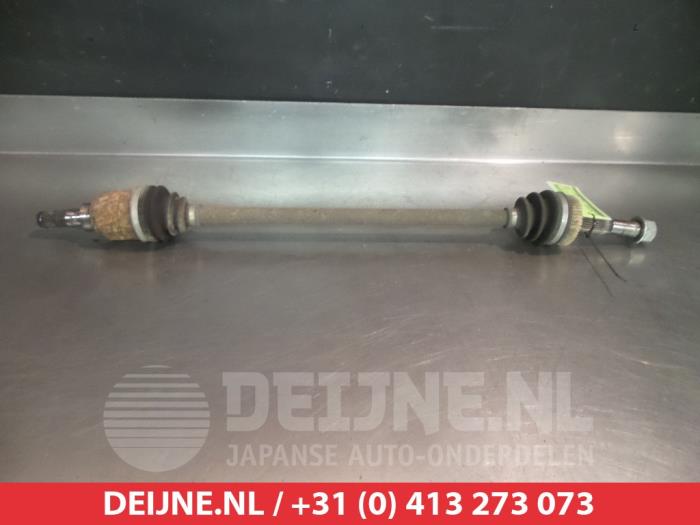 Nissan X-Trail Aandrijfas links-achter O374828