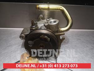 Gebruikte Pomp Servo Daihatsu Sirion/Storia (M1) 1.0 12V Prijs € 30,00 Margeregeling aangeboden door V.Deijne Jap.Auto-onderdelen BV