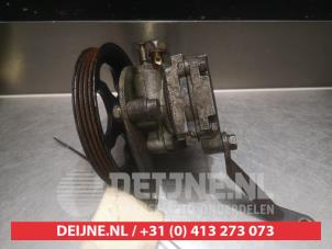 Daihatsu Young RV Power steering pump O331851 photo 4