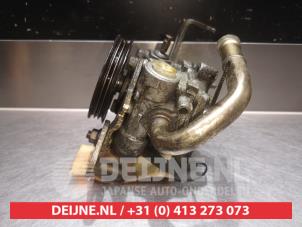 Daihatsu Sirion Power steering pump O331840 photo 4