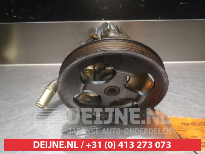 Gebruikte Servopomp Daihatsu YRV (M2) 1.3 16V DVVT Prijs € 25,00 Margeregeling aangeboden door V.Deijne Jap.Auto-onderdelen BV