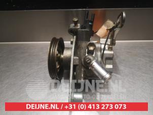 Daihatsu Charade Lenkkraftverstärker Pumpe O331833 foto 4