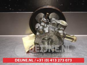 Daihatsu Young RV Power steering pump O331853 photo 3