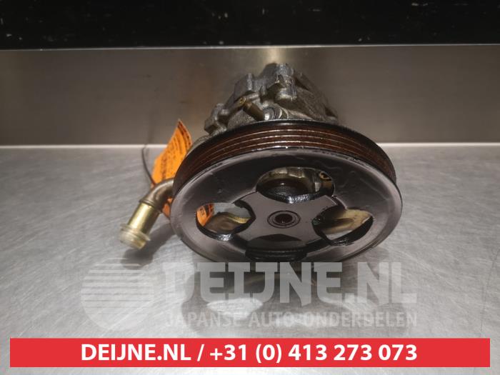 Gebruikte Servopomp Daihatsu YRV (M2) 1.3 16V DVVT Prijs € 25,00 Margeregeling aangeboden door V.Deijne Jap.Auto-onderdelen BV