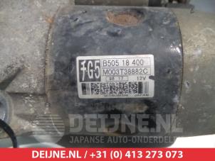 Mazda 323 Anlasser O360454 foto 2