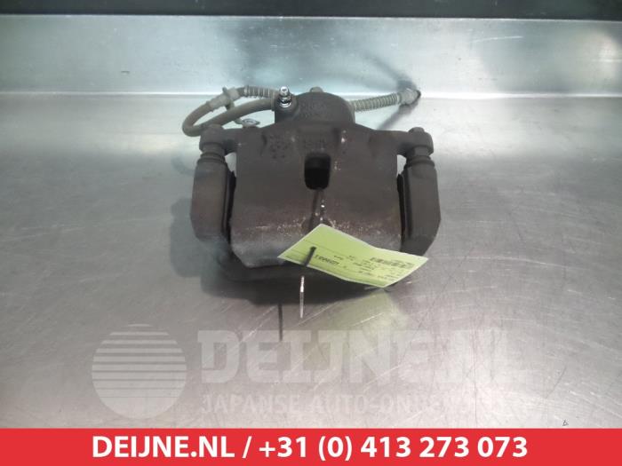 Hyundai I30 Front brake calliper, right O325930