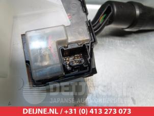 Mazda 5 Steering column stalk O308282 photo 4