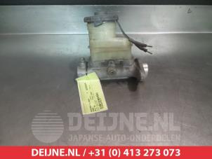 Gebruikte Hoofdremcilinder Honda HR-V (GH) 1.6 16V 4x4 Prijs € 20,00 Margeregeling aangeboden door V.Deijne Jap.Auto-onderdelen BV
