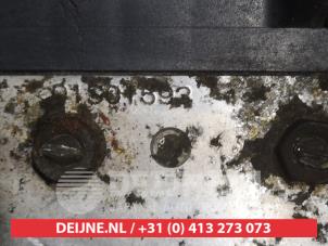 Daihatsu Gran Move ABS pump O338261 photo 2