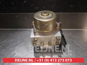 Honda Logo ABS pump O338109 photo 4
