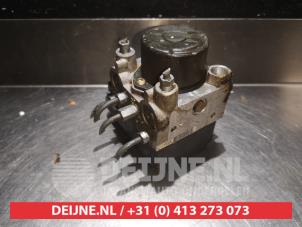 Daihatsu Terios ABS Pomp O338239 foto 2