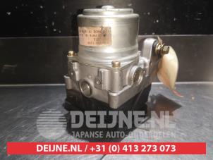 Honda S2000 ABS Pomp O338194 foto 3