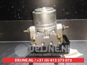 Honda S2000 ABS Pomp O338195 foto 2