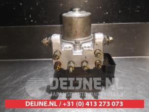 Honda Stream ABS pump O338163 photo 2