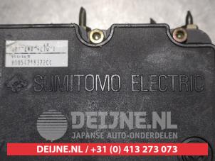 Daihatsu Cuore ABS Pomp O338264 foto 4