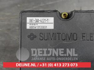 Daihatsu Cuore ABS Pomp O338268 foto 3
