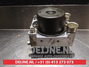 Daihatsu Cuore ABS Pomp O338265 foto 4
