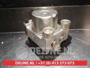 Daihatsu Trevis ABS pump O338251 photo 4