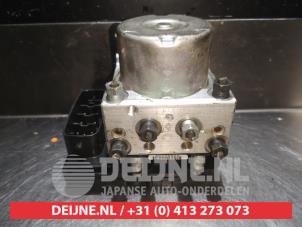 Daihatsu Trevis ABS pump O338251 photo 2