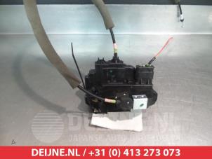 Nissan Note Front door lock mechanism 4-door, right O280778 photo 2