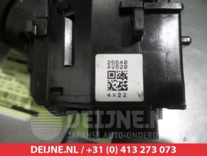 Nissan Almera Tino Licht Schakelaar O306801 foto 3