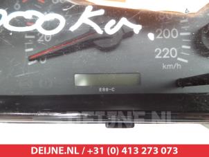 Toyota Corolla Tacho - Kombiinstrument KM O305137 foto 2
