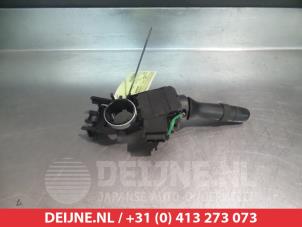 Subaru XV Licht Schalter O306889 foto 2