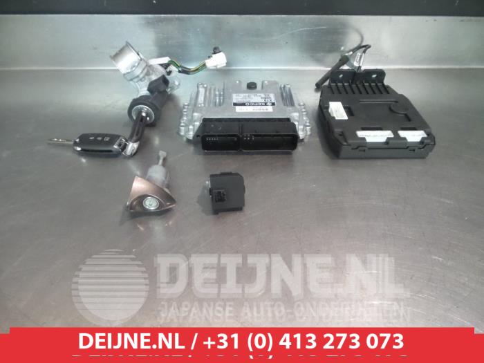Kia Venga Kontaktslot+Sleutel O335291
