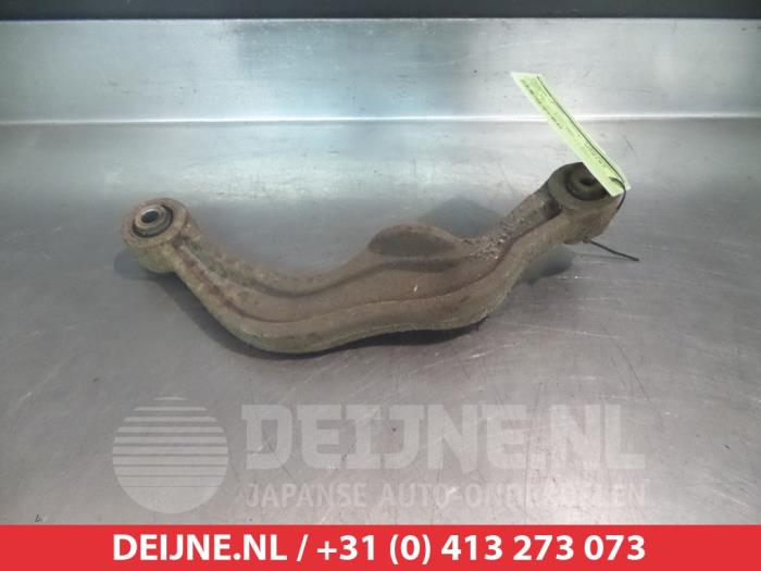 Subaru Legacy Draagarm links-achter O383448