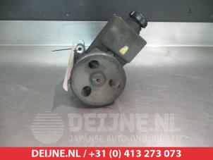 Gebruikte Stuurpomp Ssang Yong Rexton 2.7 Xdi RX/RJ 270 16V Prijs € 35,00 Margeregeling aangeboden door V.Deijne Jap.Auto-onderdelen BV