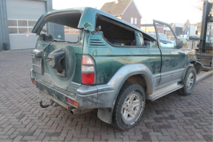 Toyota Landcruiser Portier 2Deurs rechts O272040