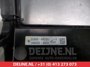 Toyota Avensis Verso Heater control panel O306362 photo 3