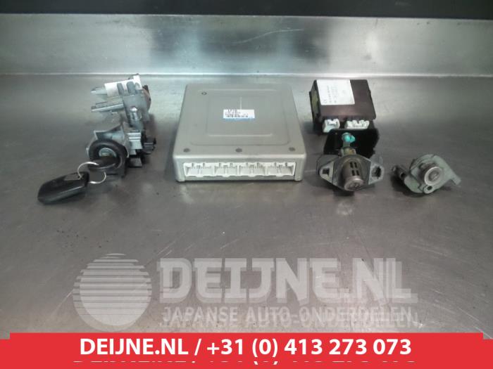 Mazda 6 Slotenset Cilinder (compleet) O277738