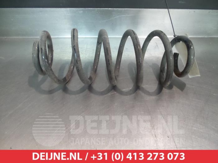 Toyota Verso Schraubenfeder hinten O380201