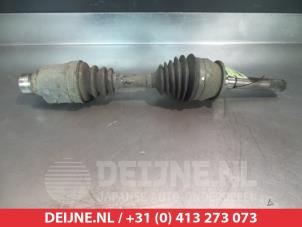 Gebruikte Homokineetas links-voor Ssang Yong Rexton 2.9 TD RJ 290 Prijs € 50,00 Margeregeling aangeboden door V.Deijne Jap.Auto-onderdelen BV