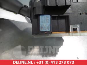 Toyota Corolla Verso Ruitenwis Schakelaar O310334 foto 2