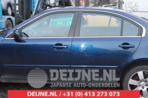 Gebruikte Deurruit 4Deurs links-achter Kia Magentis (GE) 2.0 CRDi 16V Prijs op aanvraag aangeboden door V.Deijne Jap.Auto-onderdelen BV