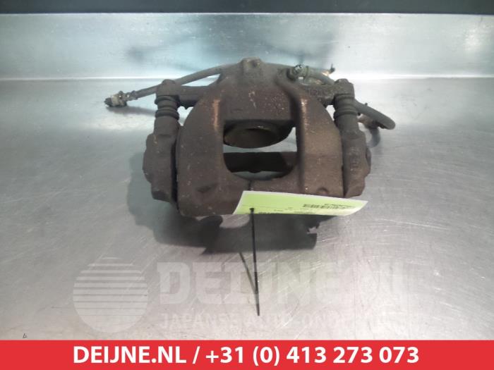 Toyota Avensis Front brake calliper, left O325693